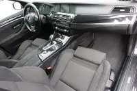 BMW 530D Touring 3.0 180kW thumbnail