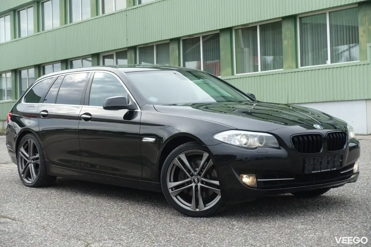 BMW 530D Touring 3.0 180kW