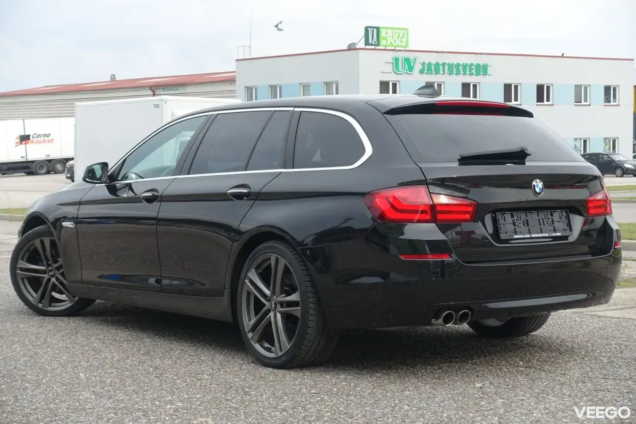 BMW 530D Touring 3.0 180kW