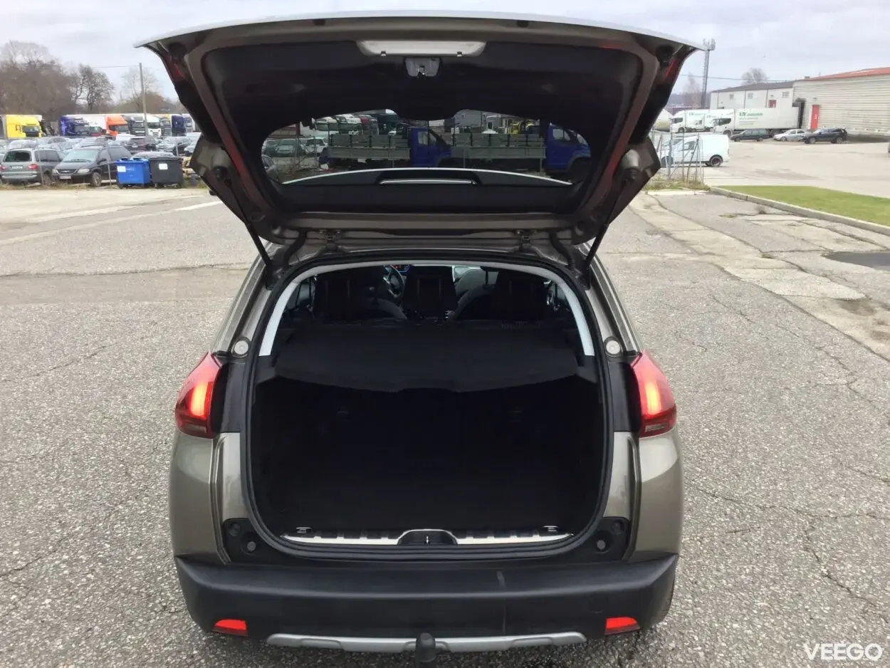 Peugeot 2008 Crossover Allure 1.6 73kW