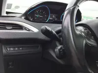 Peugeot 2008 Crossover Allure 1.6 73kW thumbnail