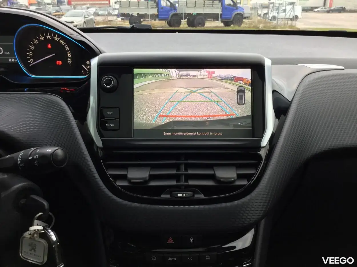Peugeot 2008 Crossover Allure 1.6 73kW