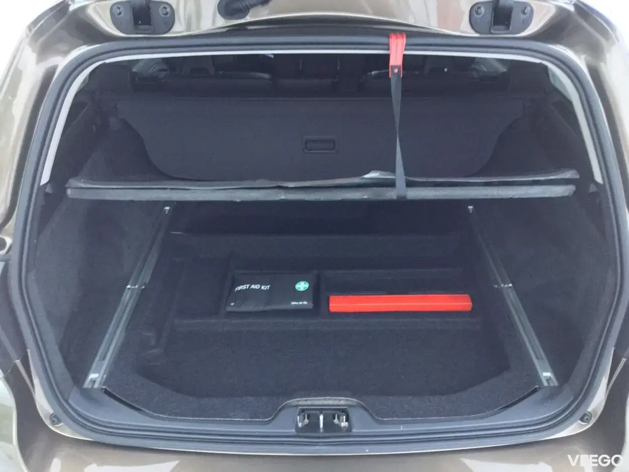 Volvo V70 Summum 2.0 133kW