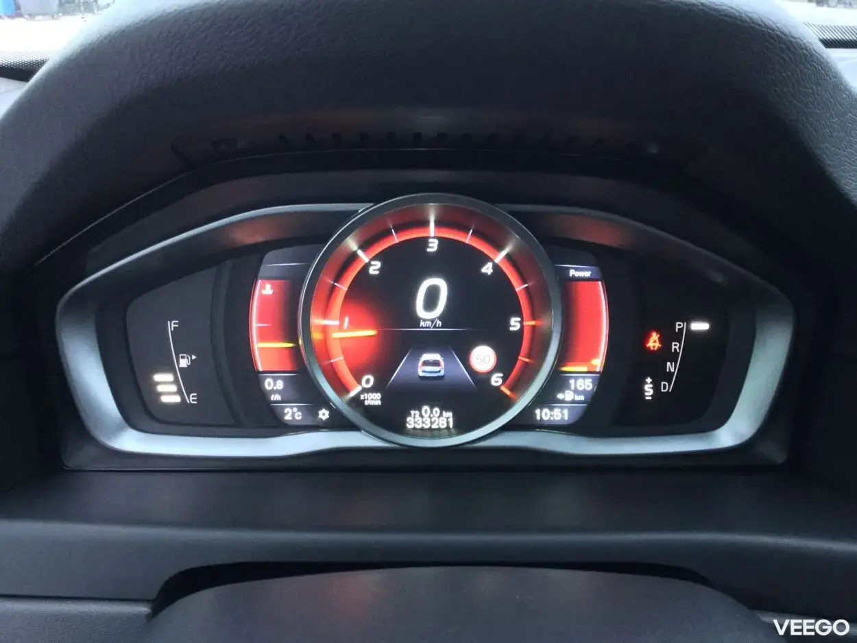 Volvo V70 Summum 2.0 133kW