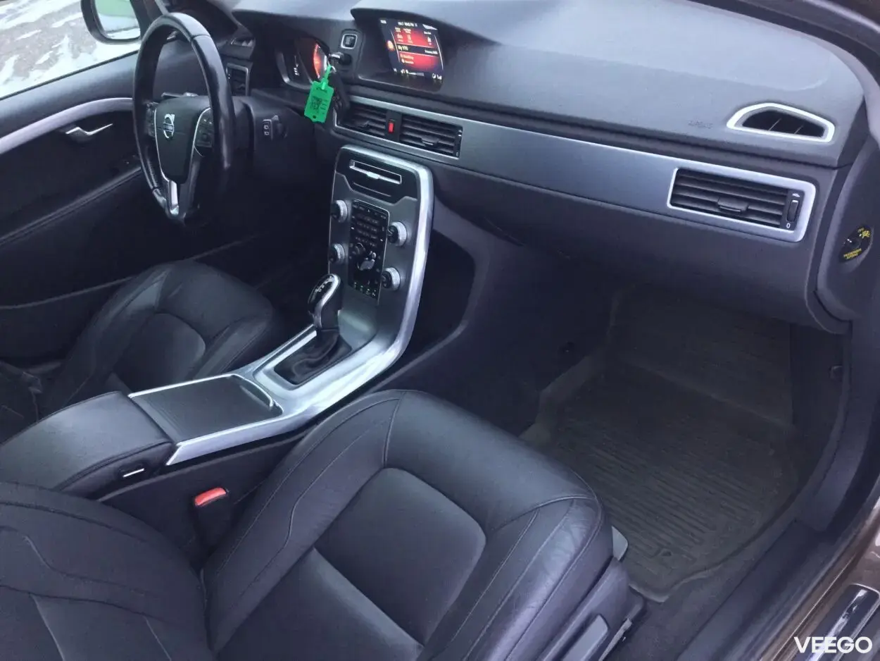 Volvo V70 Summum 2.0 133kW