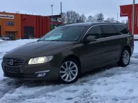Volvo V70 Summum 2.0 133kW thumbnail