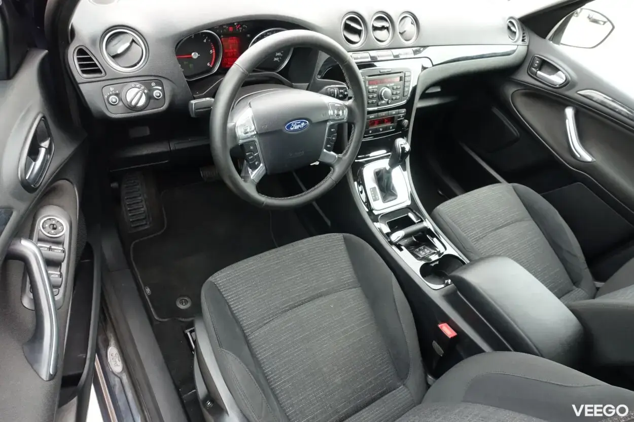 Ford Galaxy Titanium 2.0 120kW