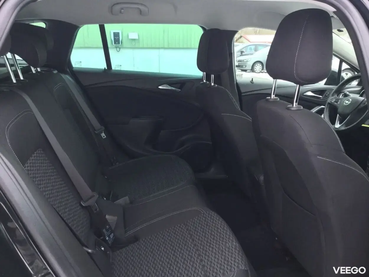 Opel Astra Sports Tourer 1.6 100kW