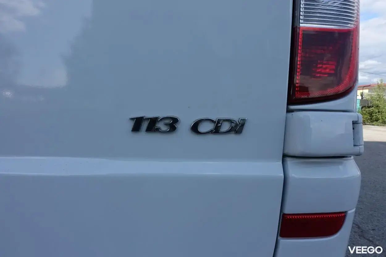Mercedes-Benz Vito 113 Long L2H1 2.1 100kW