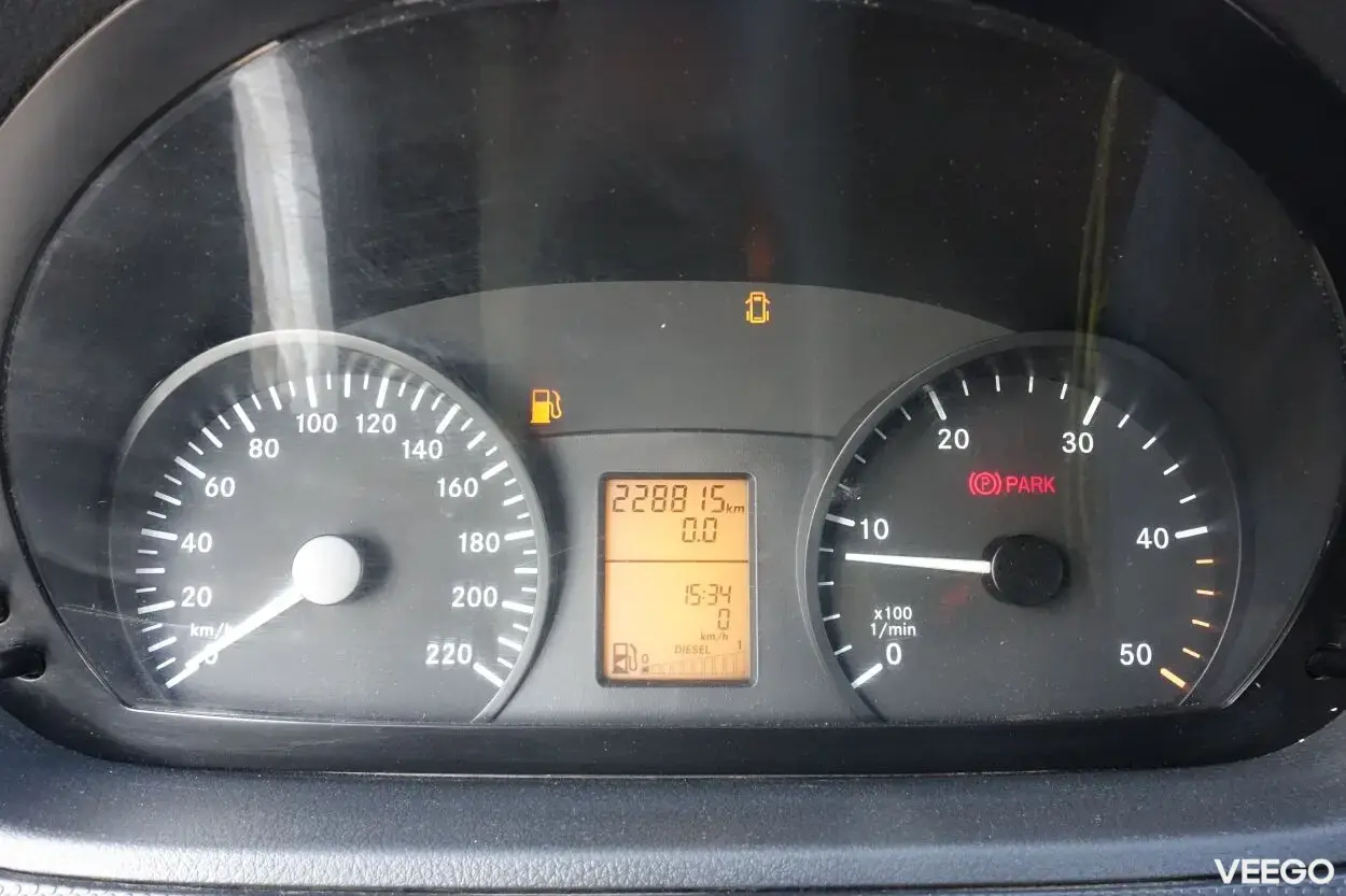 Mercedes-Benz Vito 113 Long L2H1 2.1 100kW