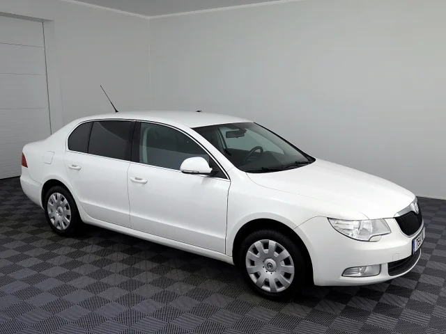 Image of Skoda Superb 1.8 118kW