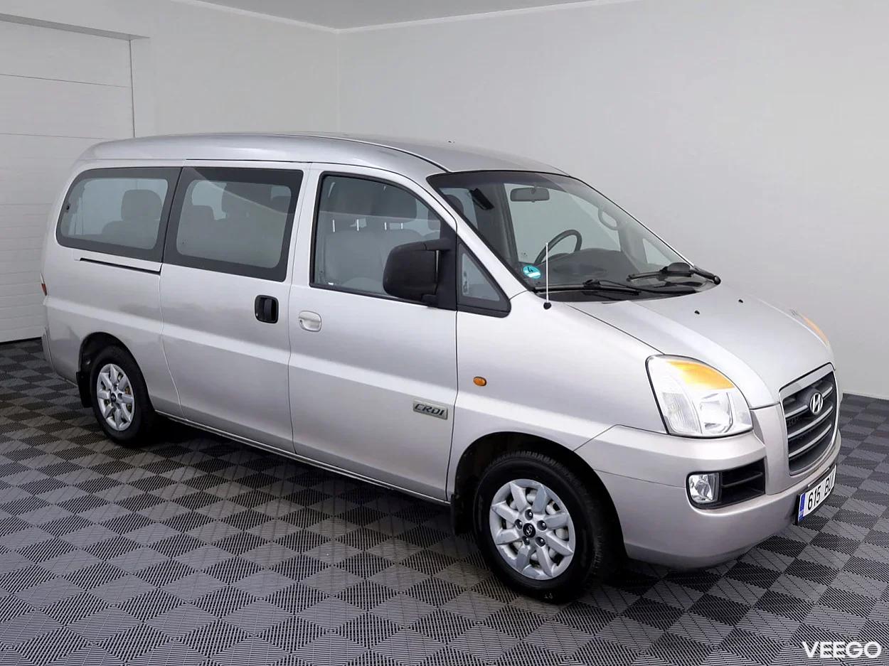 Hyundai H1 2.5 104kW