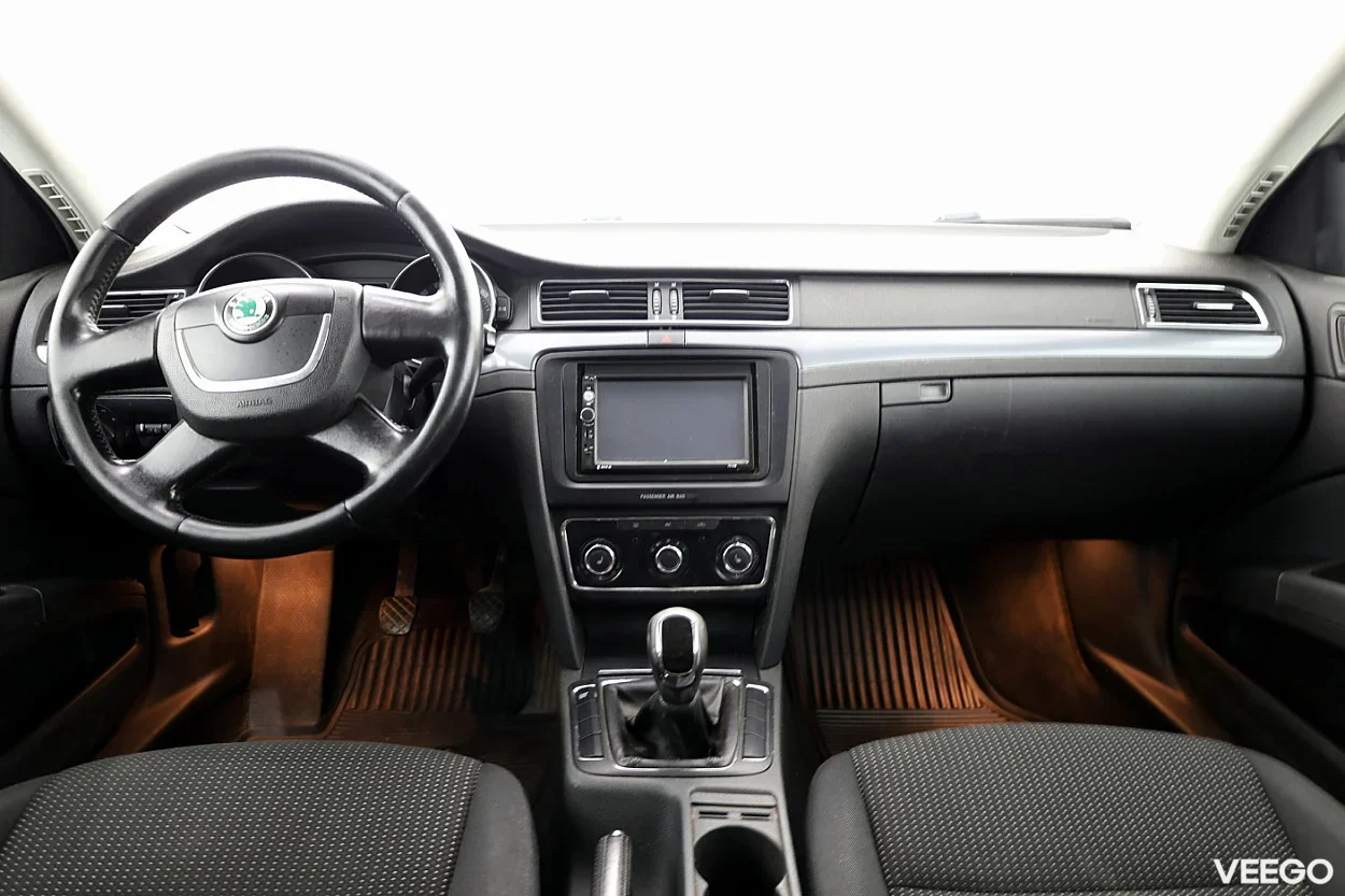Skoda Superb 1.8 118kW