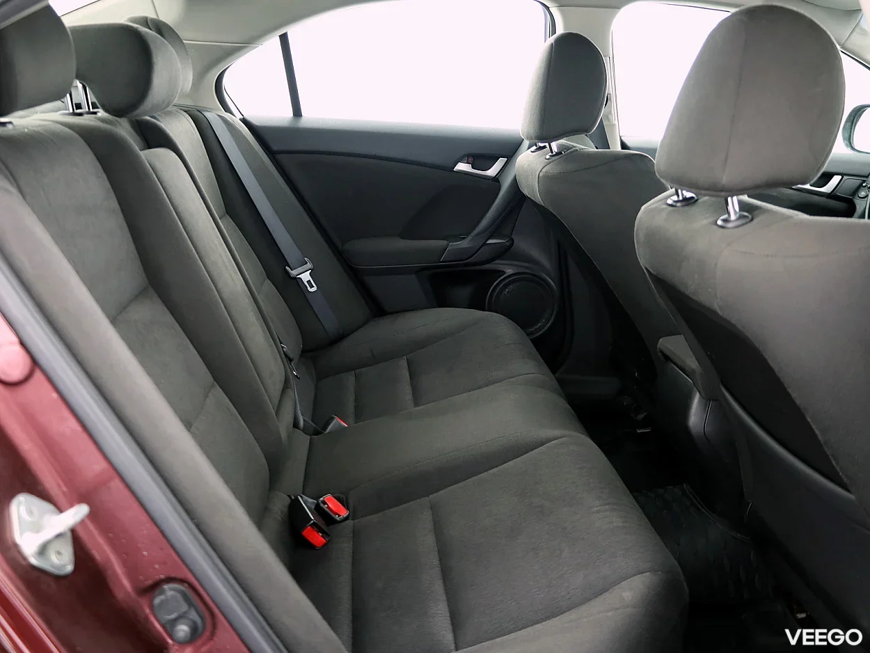 Honda Accord 2.0 115kW