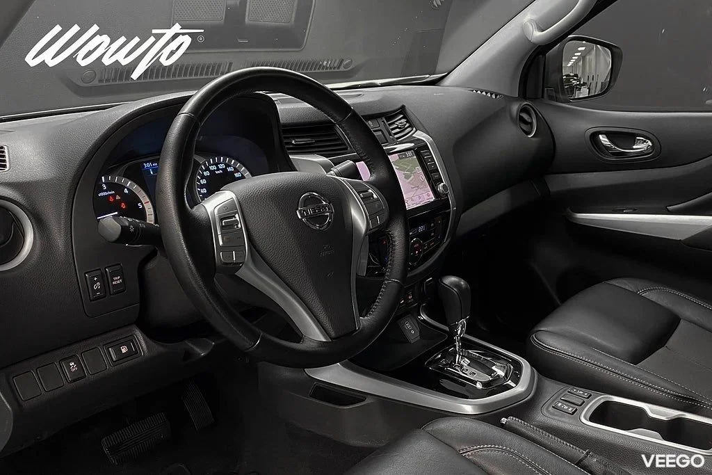 Nissan Navara DH 2.3 DCi 4WD 190HK N-Guard /Diffspärr /Moms 140kW