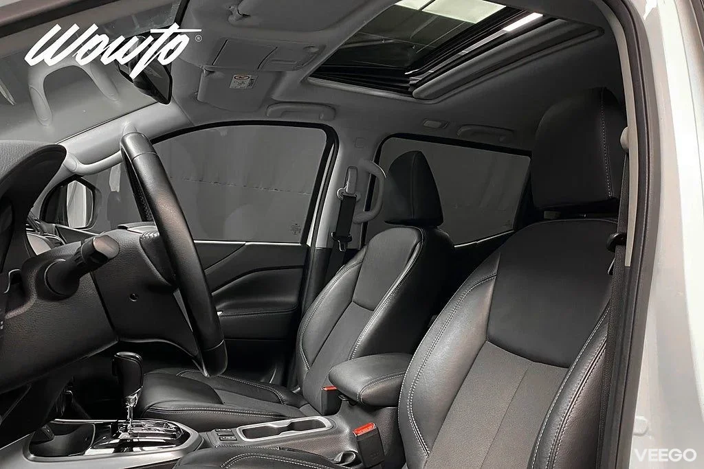 Nissan Navara DH 2.3 DCi 4WD 190HK N-Guard /Diffspärr /Moms 140kW