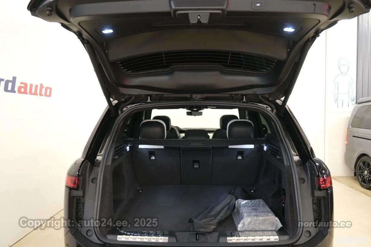 Land Rover Range Rover Sport D300 HSE Dynamic 3 221kW