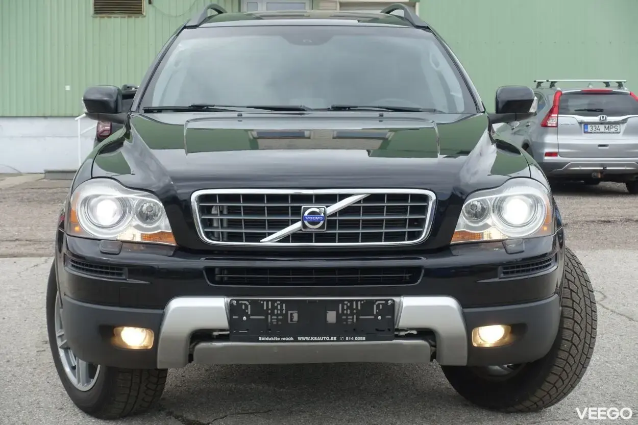 Volvo XC90 Summum AWD 7k 2.4 136kW