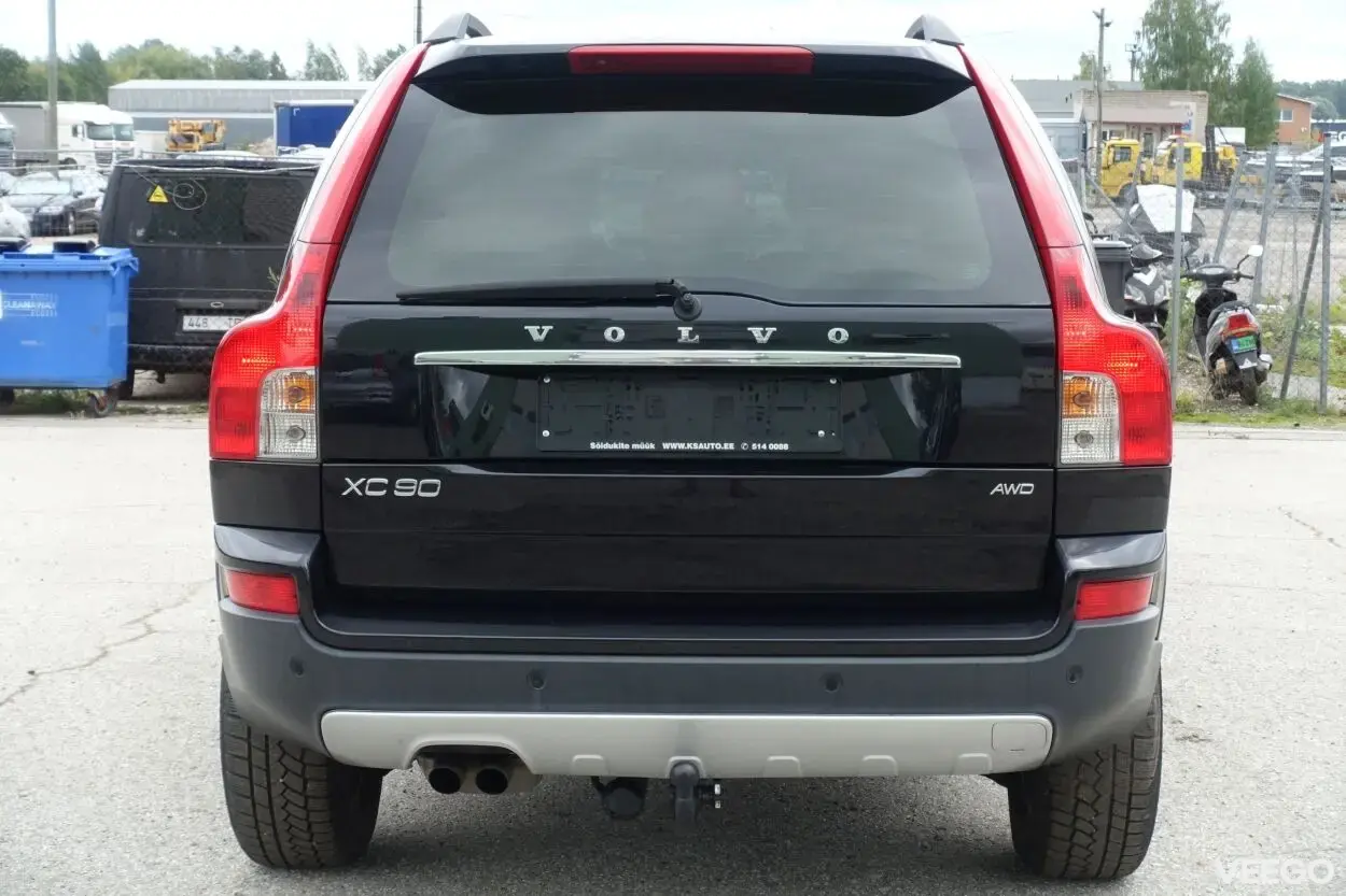 Volvo XC90 Summum AWD 7k 2.4 136kW