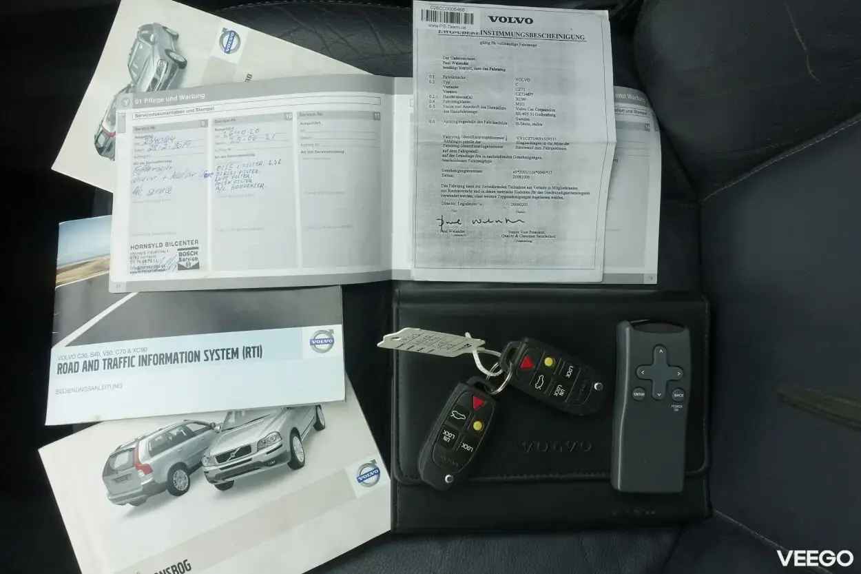 Volvo XC90 Summum AWD 7k 2.4 136kW