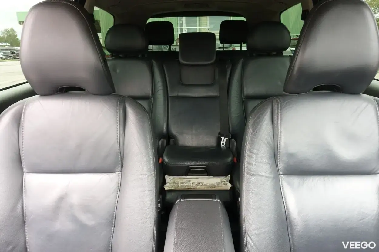 Volvo XC90 Summum AWD 7k 2.4 136kW