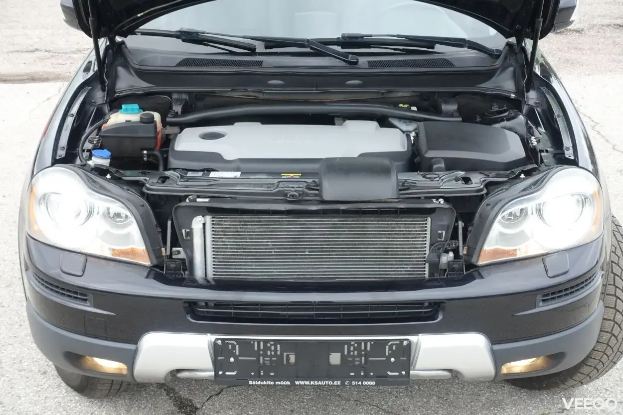 Volvo XC90 Summum AWD 7k 2.4 136kW