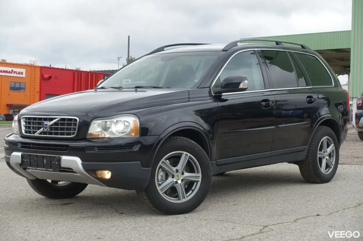 Volvo XC90 Summum AWD 7k 2.4 136kW