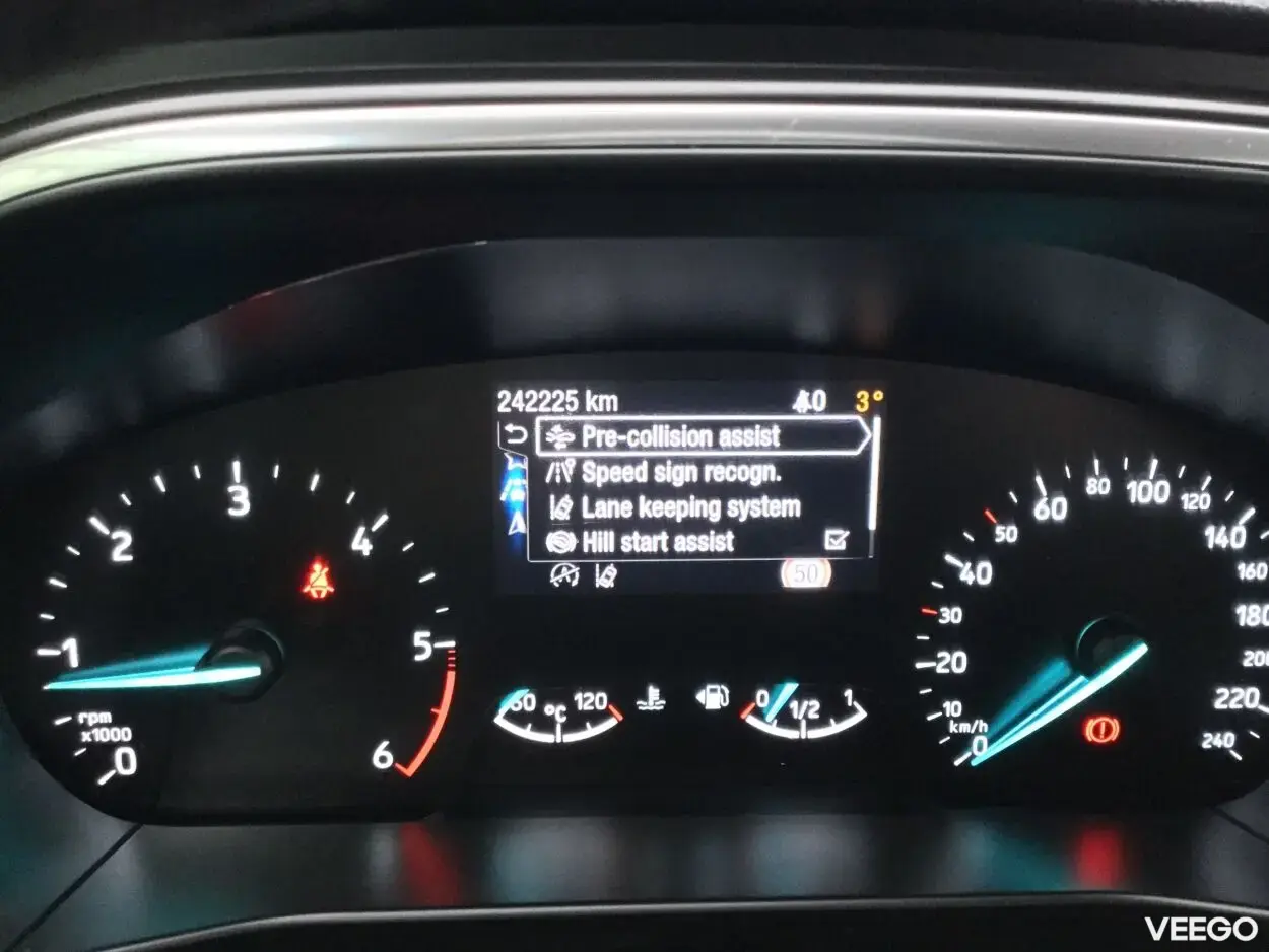 Ford Focus Turnier Titanium 1.5 88kW