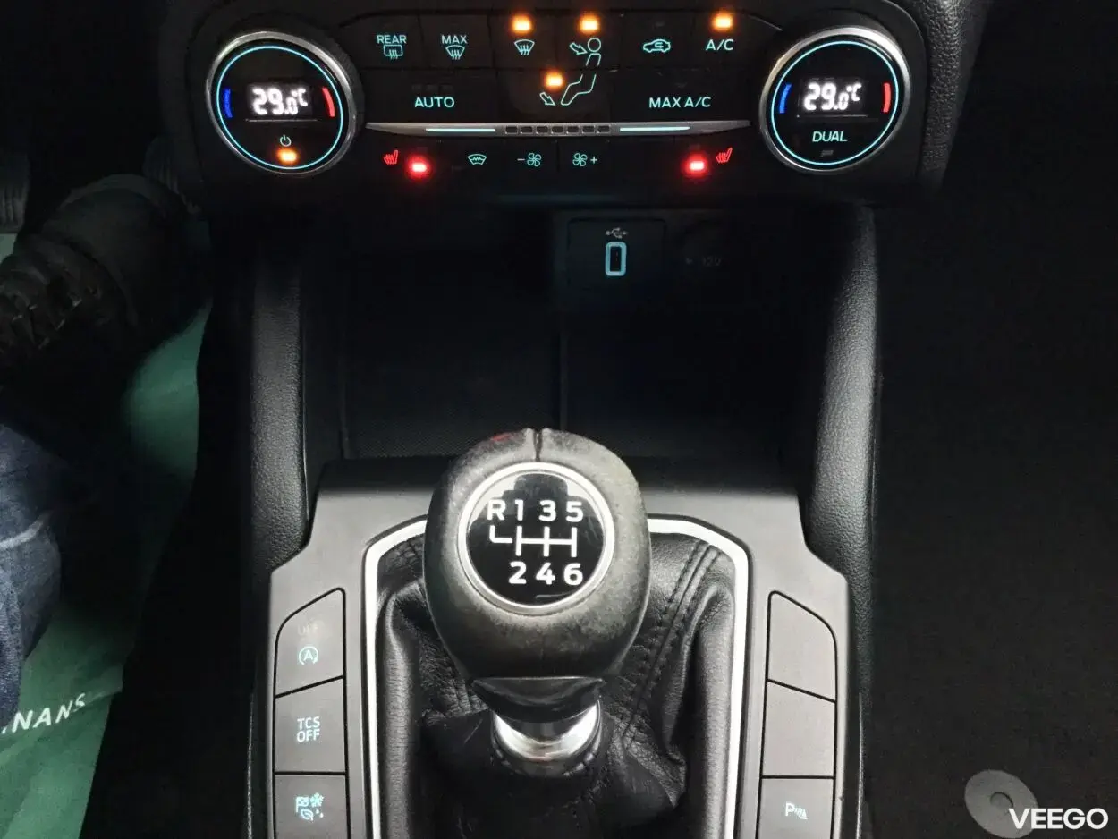 Ford Focus Turnier Titanium 1.5 88kW
