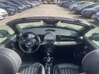 Mini Cooper Cabrio Roadster 1.6 90kW thumbnail