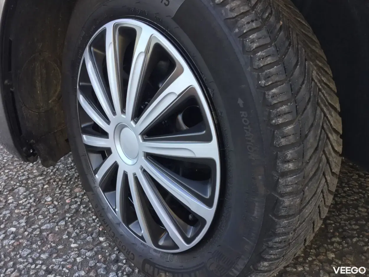 Volkswagen Polo VI Comfortline 1.6 70kW