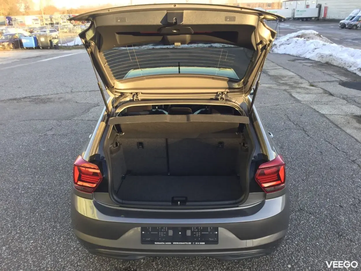 Volkswagen Polo VI Comfortline 1.6 70kW