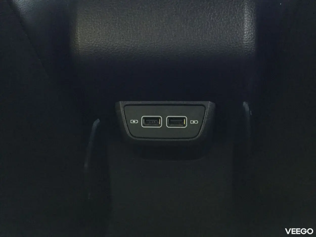 Volkswagen Polo VI Comfortline 1.6 70kW