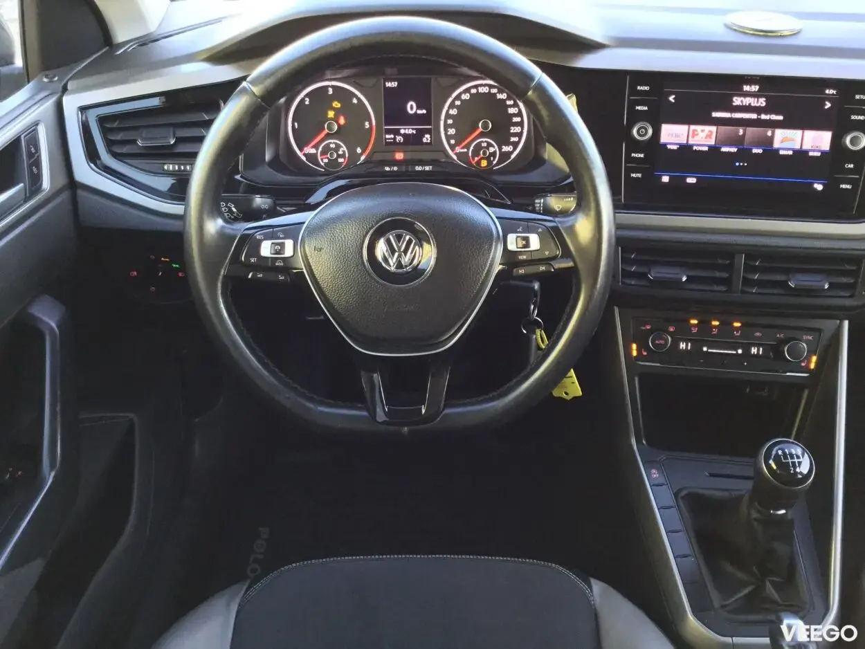 Volkswagen Polo VI Comfortline 1.6 70kW