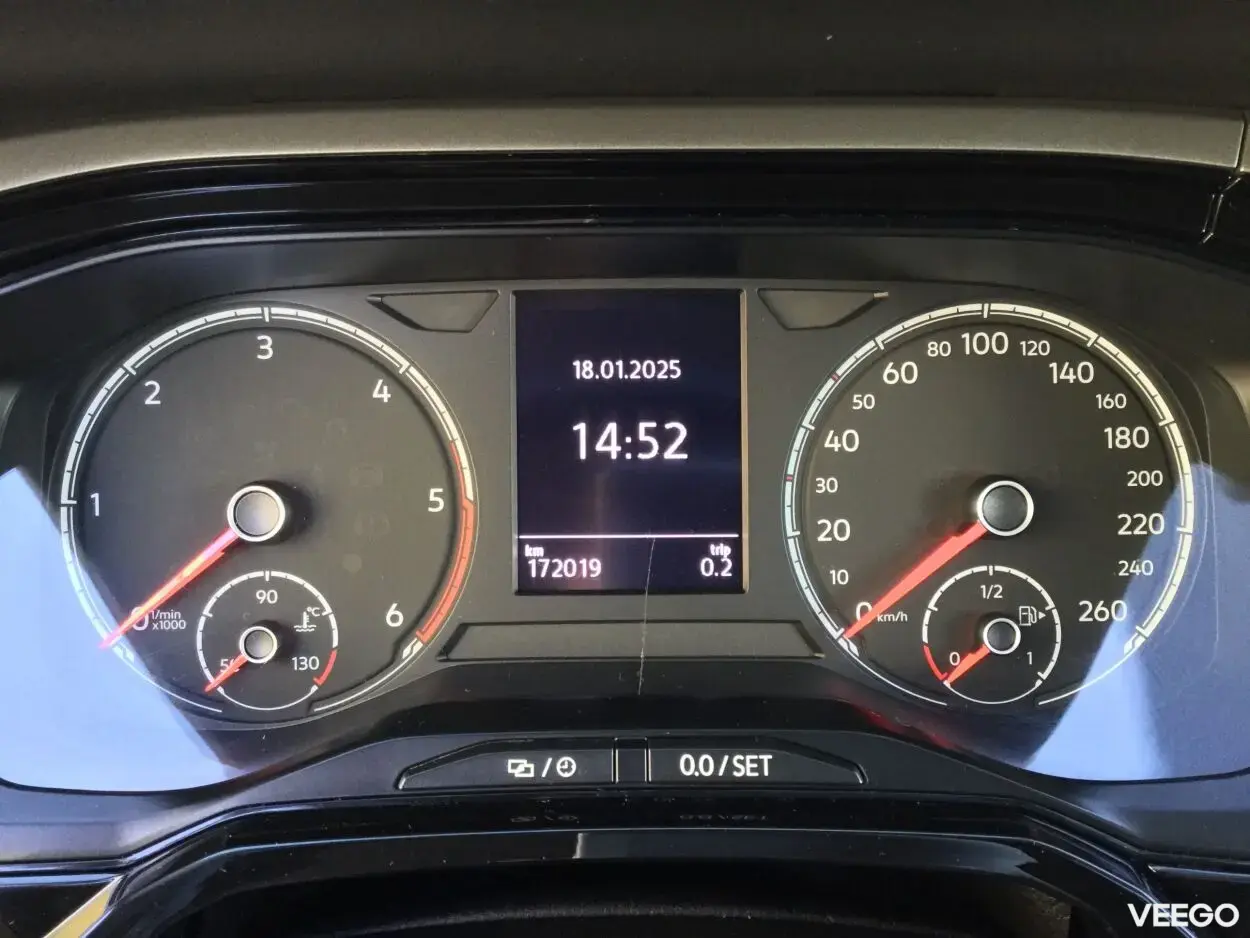 Volkswagen Polo VI Comfortline 1.6 70kW