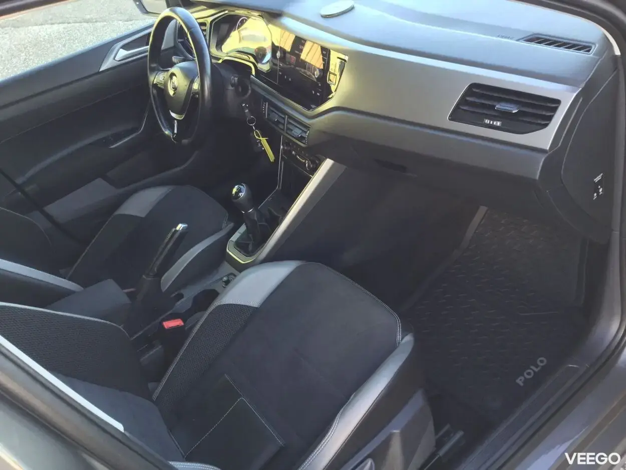 Volkswagen Polo VI Comfortline 1.6 70kW