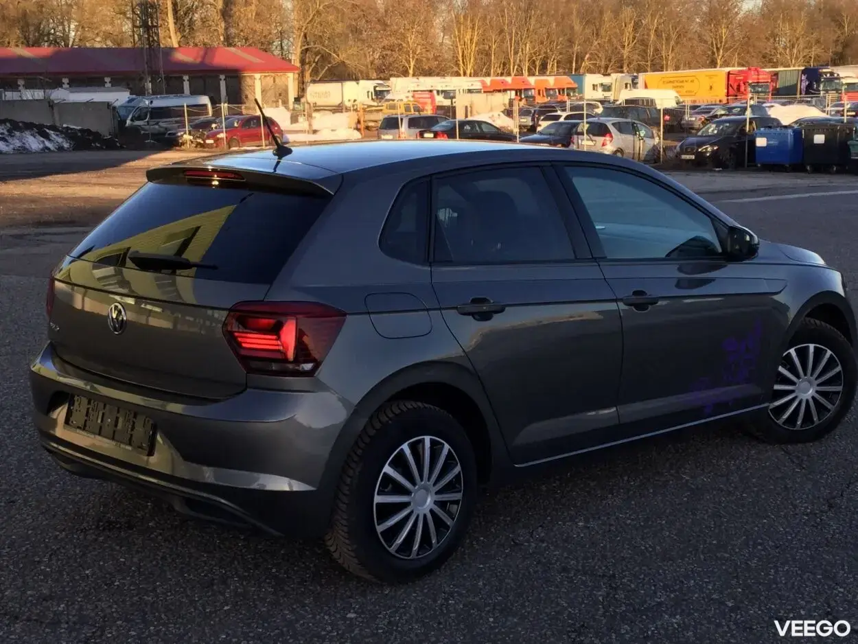 Volkswagen Polo VI Comfortline 1.6 70kW