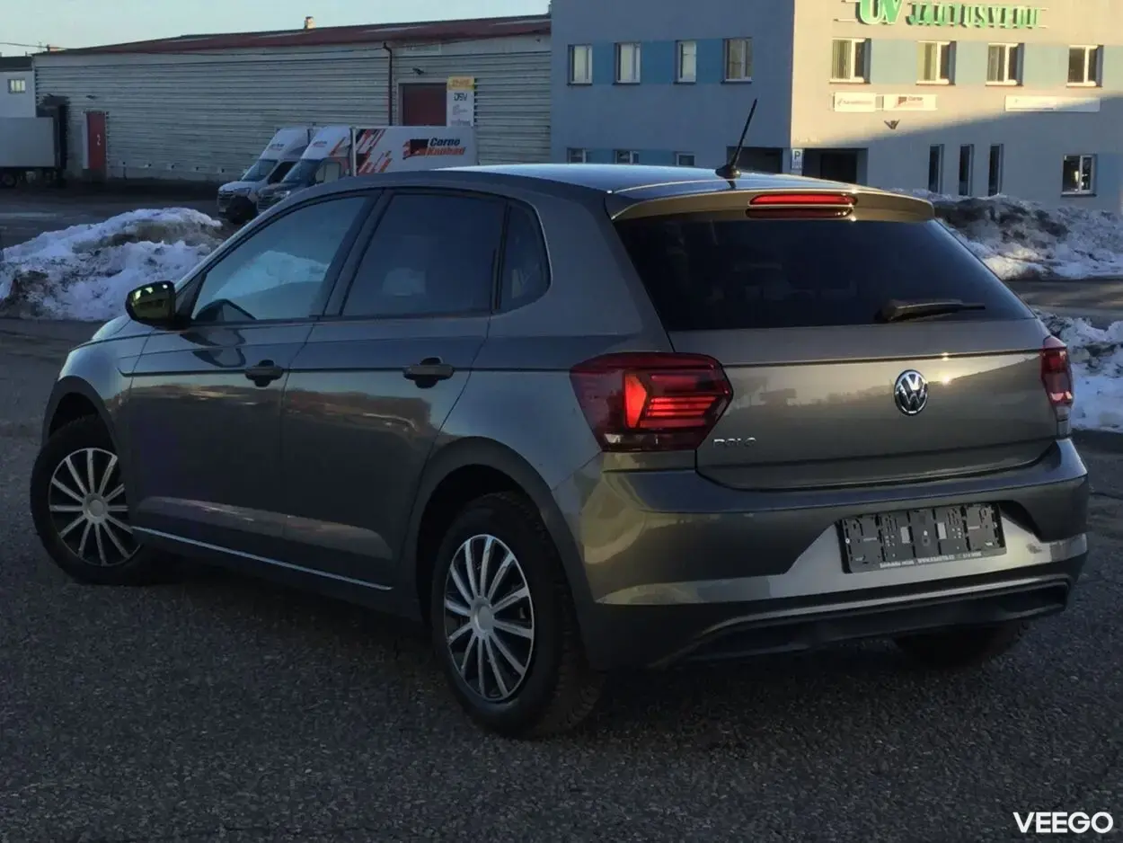 Volkswagen Polo VI Comfortline 1.6 70kW