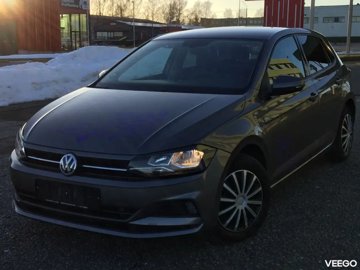 Volkswagen Polo VI Comfortline 1.6 70kW