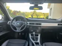 BMW 320 Touring 2.0 105kW thumbnail