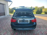 BMW 320 Touring 2.0 105kW thumbnail