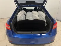 Skoda Superb HB Active FL 4x4 2 140kW thumbnail