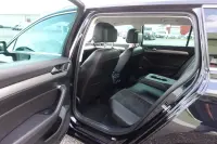 Volkswagen Passat Variant Highline 1.8 132kW thumbnail