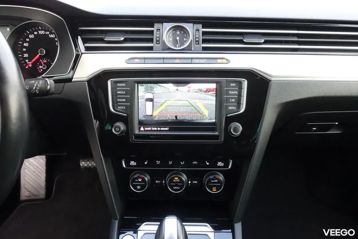 Volkswagen Passat Variant Highline 1.8 132kW