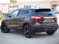 Nissan Qashqai Tekna 1.5 81kW thumbnail