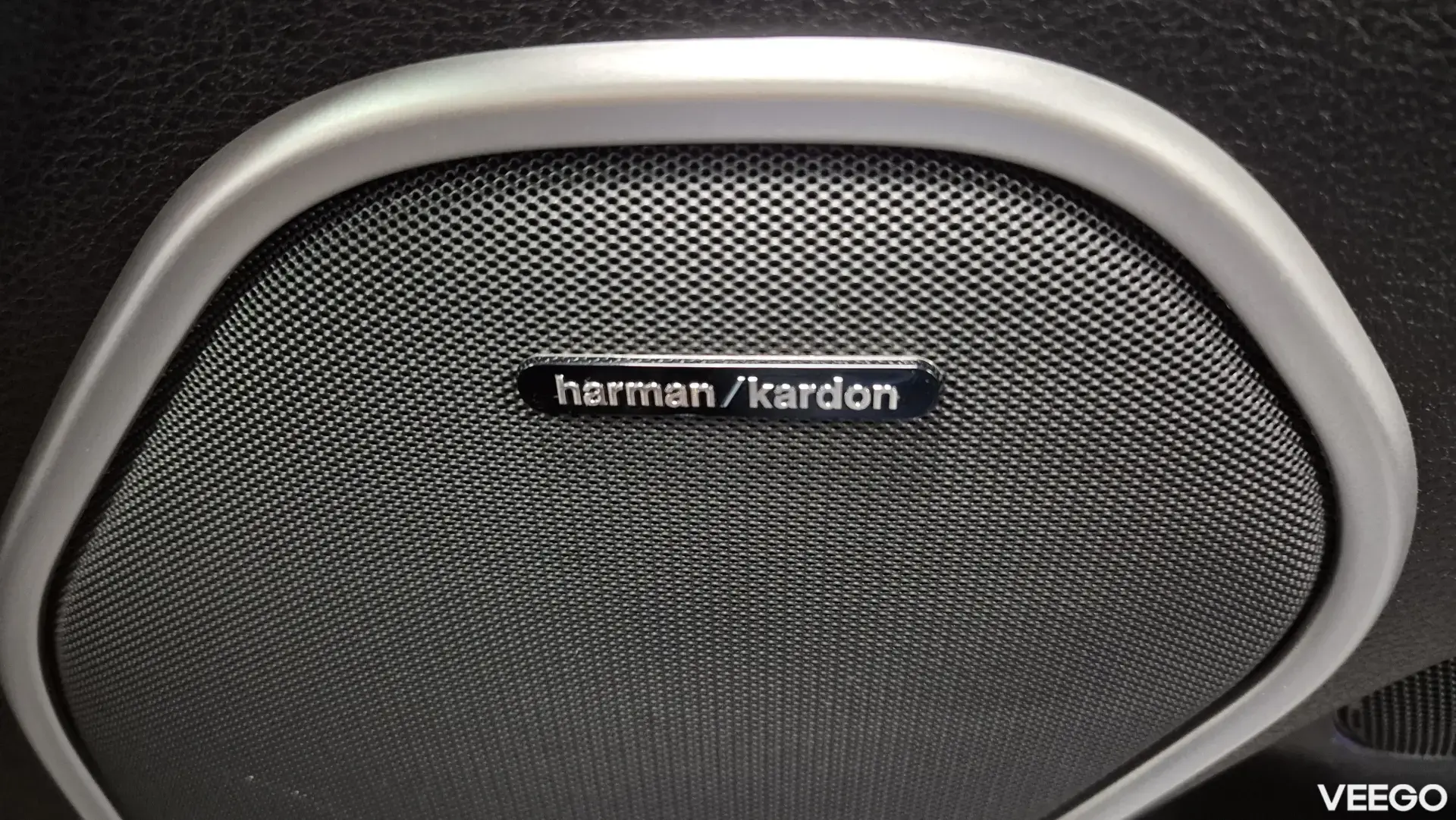 Jeep Grand Cherokee SRT HEMI CARBON 6.4 344kW