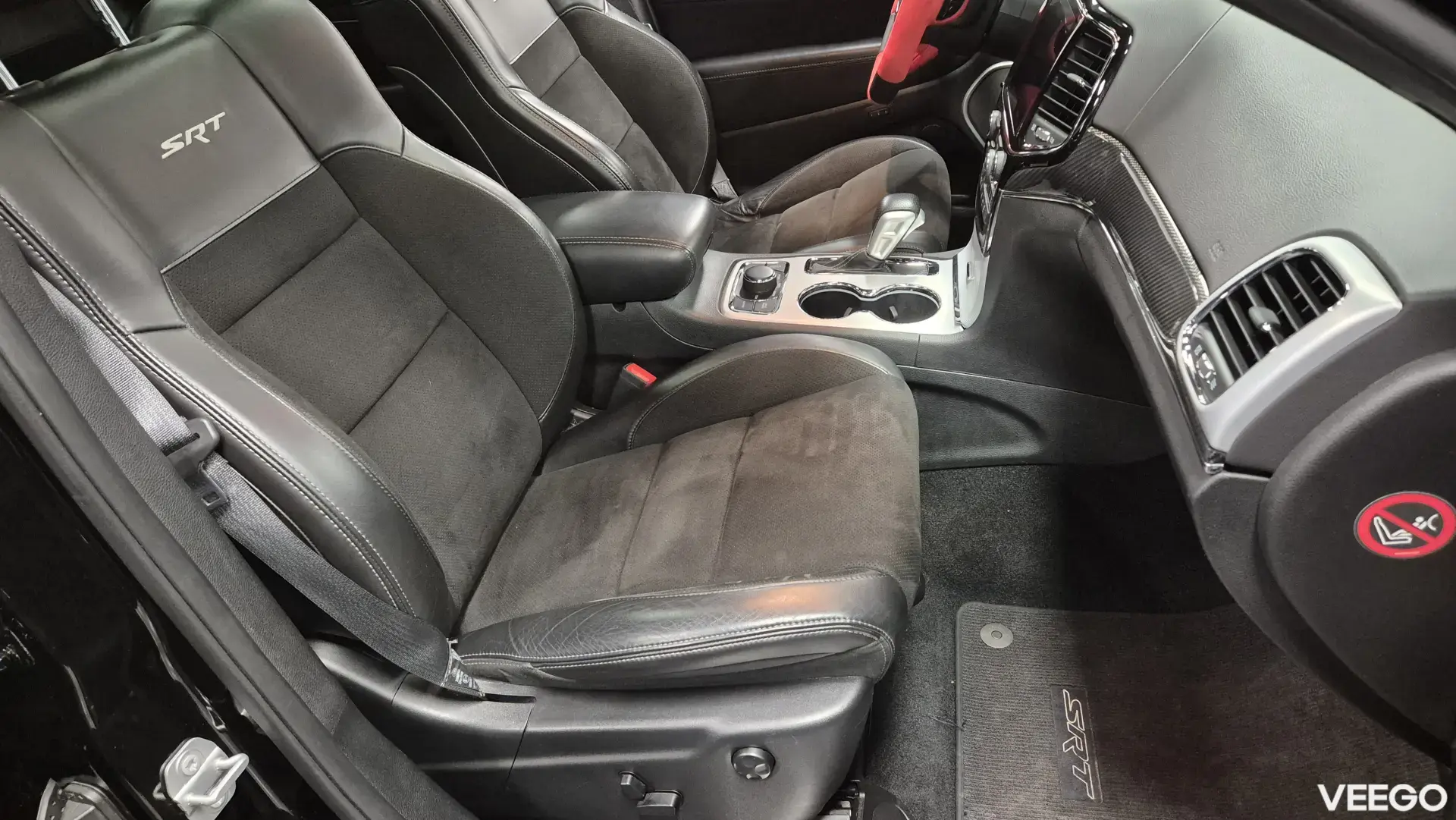 Jeep Grand Cherokee SRT HEMI CARBON 6.4 344kW