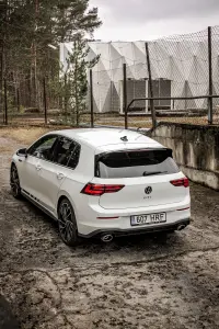 Volkswagen Golf GTI CLUBSPORT 2.0 221kW thumbnail