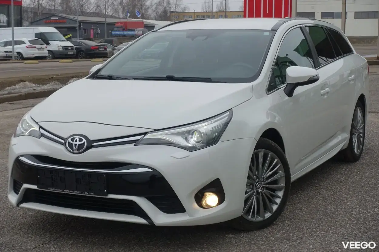Toyota Avensis Touring Sports 2.0 105kW
