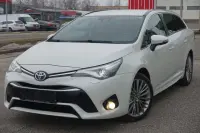 Toyota Avensis Touring Sports 2.0 105kW thumbnail